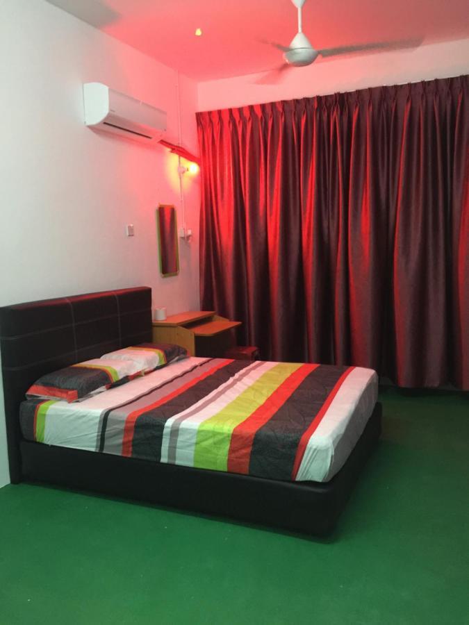 Tan'S Sibu Jaya Homestay Rumah Ganggu Exterior foto
